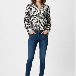 H&M Black and White Patterned Blouse